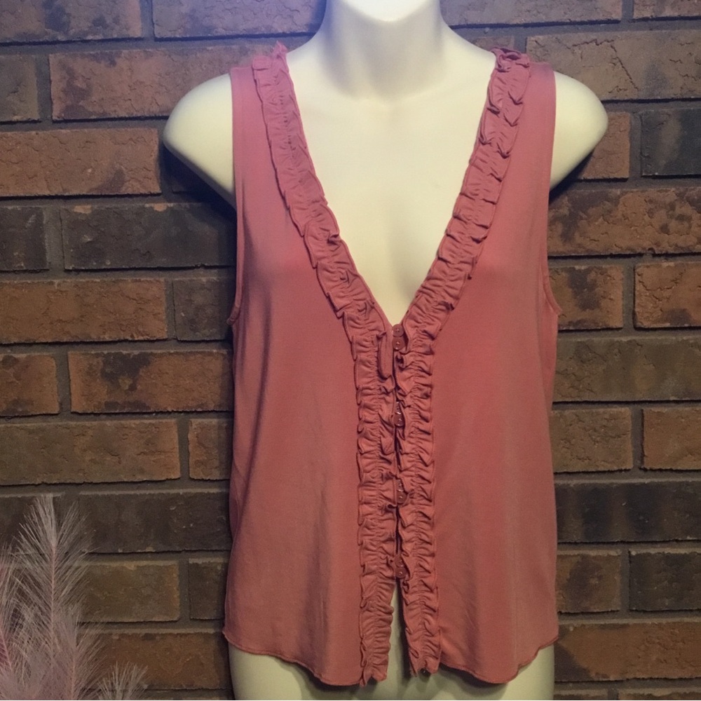 Aritzia Wilfred Button ruffled front tank Size M Like new Dusty Pink Super soft